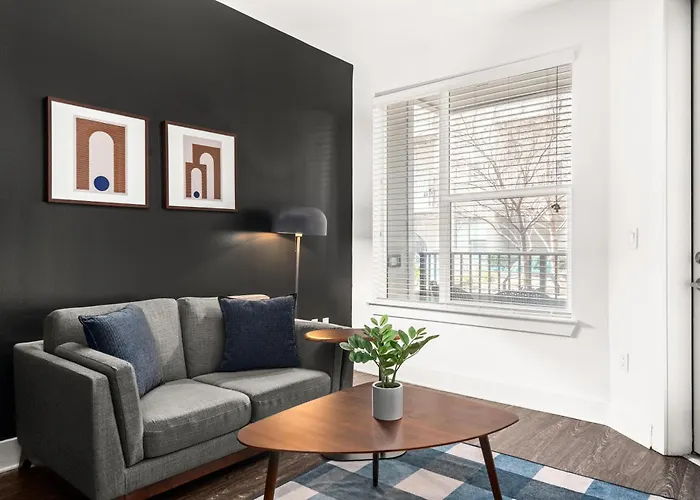 Apartment: Mint House Nashville - Music Row