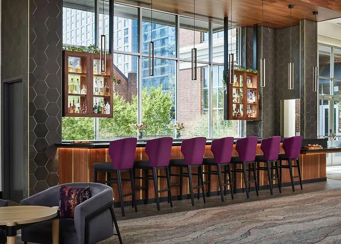 Beach hotel: Hilton Garden Inn Nashville Downtown Convention Center