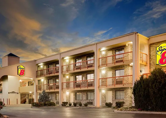Super 8 By Wyndham Hermitage