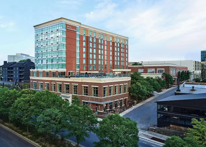 Beach hotel: Hilton Garden Inn Nashville Downtown Convention Center