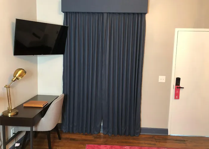 B&B only: The Germantown Inn