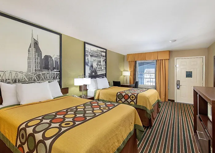 Super 8 By Wyndham Nashville West